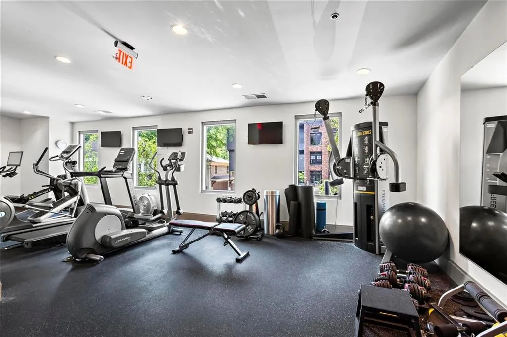 905 Juniper Street Ne Unit 808, Atlanta, Georgia 30309, 2 Bedrooms Bedrooms, 0 ,2 BathroomsBathrooms,Residential,For Sale,905 Juniper Street Ne Unit 808,7713503