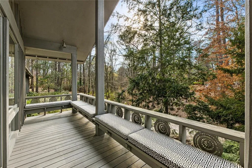 1330 W Garmon Road, Atlanta, Georgia 30327, 4 Bedrooms Bedrooms, ,4 BathroomsBathrooms,Residential,Sold,1330 W Garmon Road,7358366