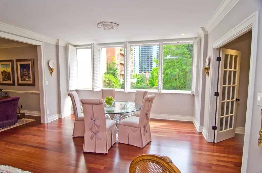 2734 Peachtree Road Nw Unit B204, Atlanta, Georgia 30305, 2 Bedrooms Bedrooms, ,2 BathroomsBathrooms,Residential,Sold,2734 Peachtree Road Nw Unit B204,6029288