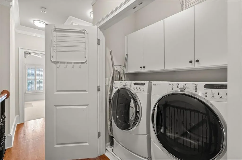 245 Mystic Ridge Hill, Atlanta, Georgia 30342, 4 Bedrooms Bedrooms, ,3 BathroomsBathrooms,Residential,Sold,245 Mystic Ridge Hill,6941958