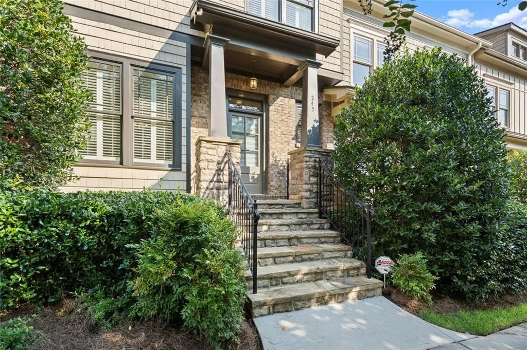 245 Mystic Ridge Hill, Atlanta, Georgia 30342, 4 Bedrooms Bedrooms, ,3 BathroomsBathrooms,Residential,Sold,245 Mystic Ridge Hill,6941958