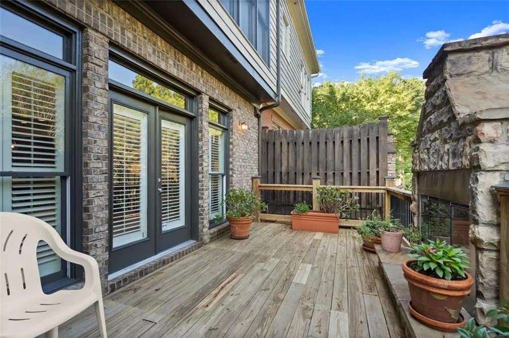 245 Mystic Ridge Hill, Atlanta, Georgia 30342, 4 Bedrooms Bedrooms, ,3 BathroomsBathrooms,Residential,Sold,245 Mystic Ridge Hill,6941958