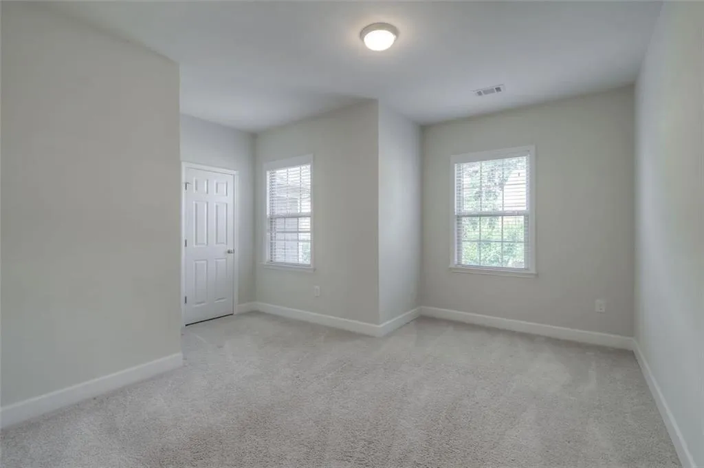 152 Barkley Lane, Atlanta, Georgia 30328, 3 Bedrooms Bedrooms, ,2 BathroomsBathrooms,Residential,Sold,152 Barkley Lane,6061923