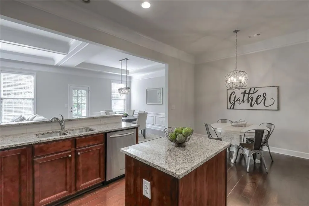 152 Barkley Lane, Atlanta, Georgia 30328, 3 Bedrooms Bedrooms, ,2 BathroomsBathrooms,Residential,Sold,152 Barkley Lane,6061923