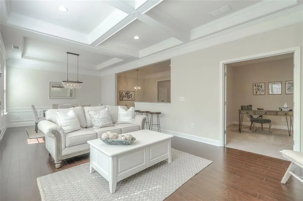 152 Barkley Lane, Atlanta, Georgia 30328, 3 Bedrooms Bedrooms, ,2 BathroomsBathrooms,Residential,Sold,152 Barkley Lane,6061923