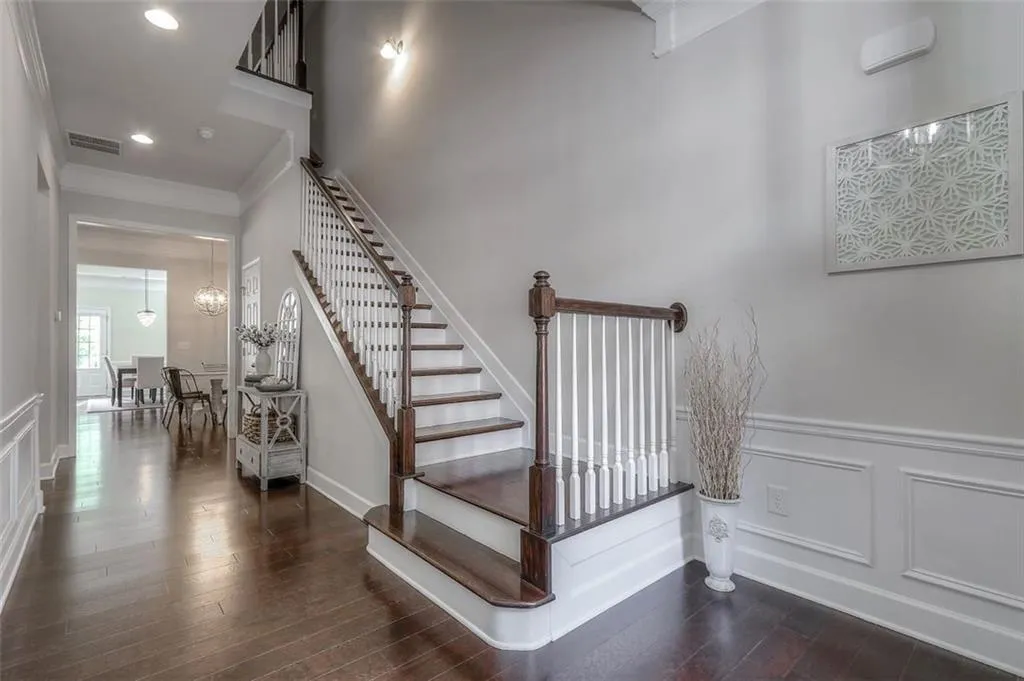 152 Barkley Lane, Atlanta, Georgia 30328, 3 Bedrooms Bedrooms, ,2 BathroomsBathrooms,Residential,Sold,152 Barkley Lane,6061923