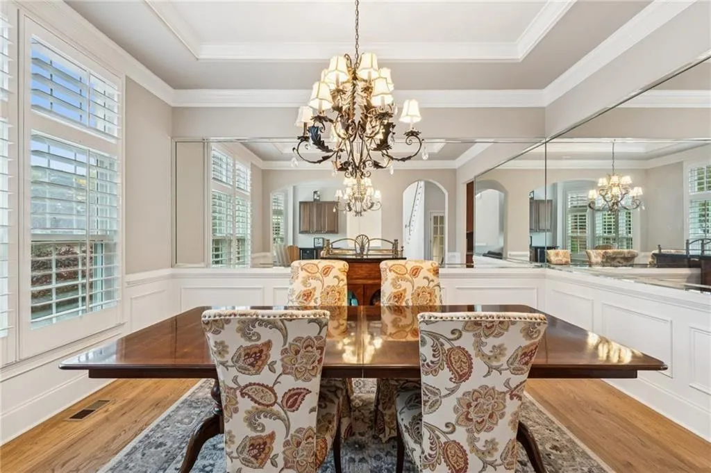 992 Wescott Lane, Atlanta, Georgia 30319, 4 Bedrooms Bedrooms, ,3 BathroomsBathrooms,Residential,For Sale,992 Wescott Lane,7720539