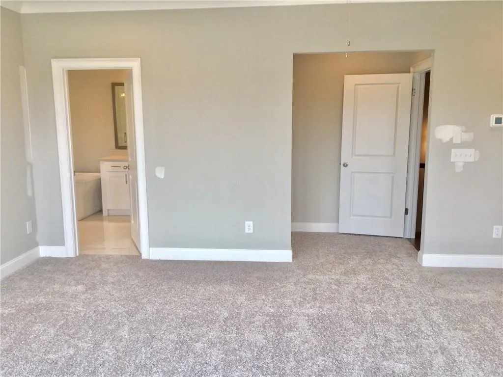6667 Sterling Drive Unit 661, Sandy Springs, Georgia 30328, 3 Bedrooms Bedrooms, ,3 BathroomsBathrooms,Residential,Sold,6667 Sterling Drive Unit 661,6663863
