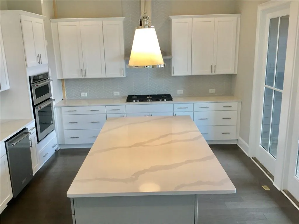 6667 Sterling Drive Unit 661, Sandy Springs, Georgia 30328, 3 Bedrooms Bedrooms, ,3 BathroomsBathrooms,Residential,Sold,6667 Sterling Drive Unit 661,6663863