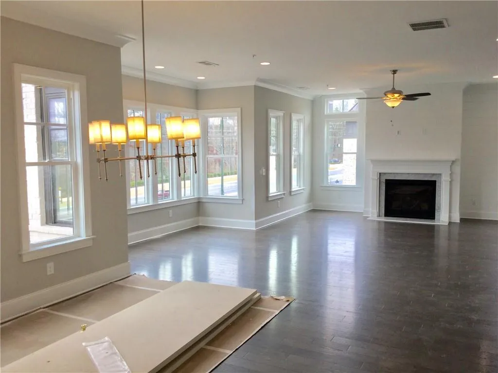 6667 Sterling Drive Unit 661, Sandy Springs, Georgia 30328, 3 Bedrooms Bedrooms, ,3 BathroomsBathrooms,Residential,Sold,6667 Sterling Drive Unit 661,6663863