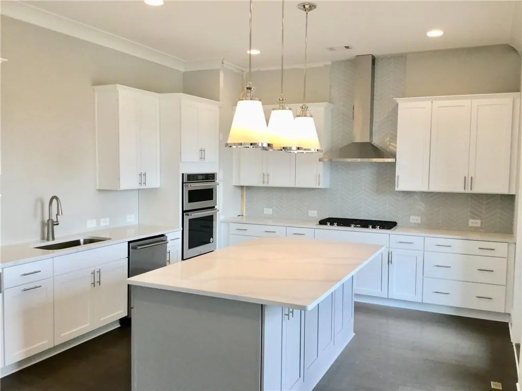 6667 Sterling Drive Unit 661, Sandy Springs, Georgia 30328, 3 Bedrooms Bedrooms, ,3 BathroomsBathrooms,Residential,Sold,6667 Sterling Drive Unit 661,6663863