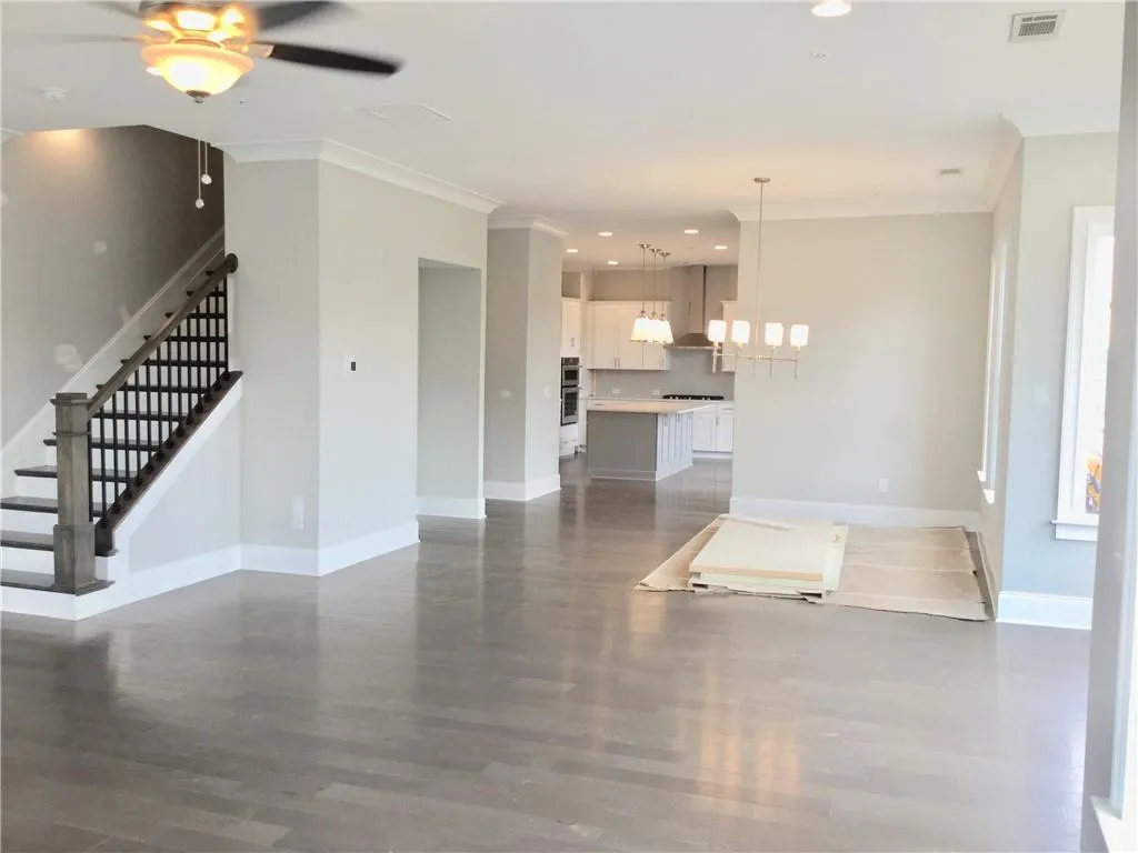 6667 Sterling Drive Unit 661, Sandy Springs, Georgia 30328, 3 Bedrooms Bedrooms, ,3 BathroomsBathrooms,Residential,Sold,6667 Sterling Drive Unit 661,6663863
