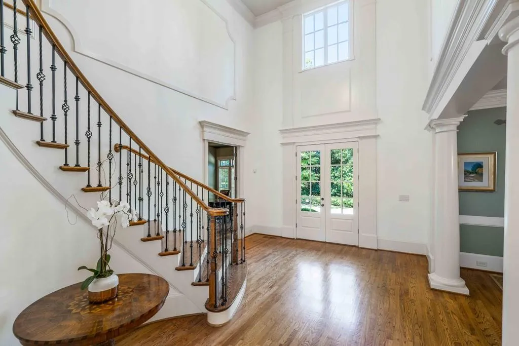 4968 Long Island Drive Nw, Atlanta, Georgia 30327, 6 Bedrooms Bedrooms, ,6 BathroomsBathrooms,Residential,Sold,4968 Long Island Drive Nw,6788138