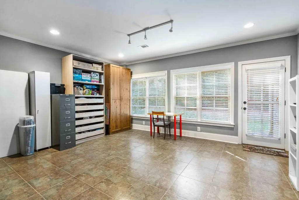 4968 Long Island Drive Nw, Atlanta, Georgia 30327, 6 Bedrooms Bedrooms, ,6 BathroomsBathrooms,Residential,Sold,4968 Long Island Drive Nw,6788138