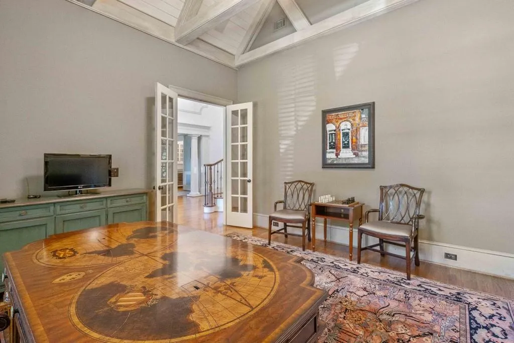 4968 Long Island Drive Nw, Atlanta, Georgia 30327, 6 Bedrooms Bedrooms, ,6 BathroomsBathrooms,Residential,Sold,4968 Long Island Drive Nw,6788138