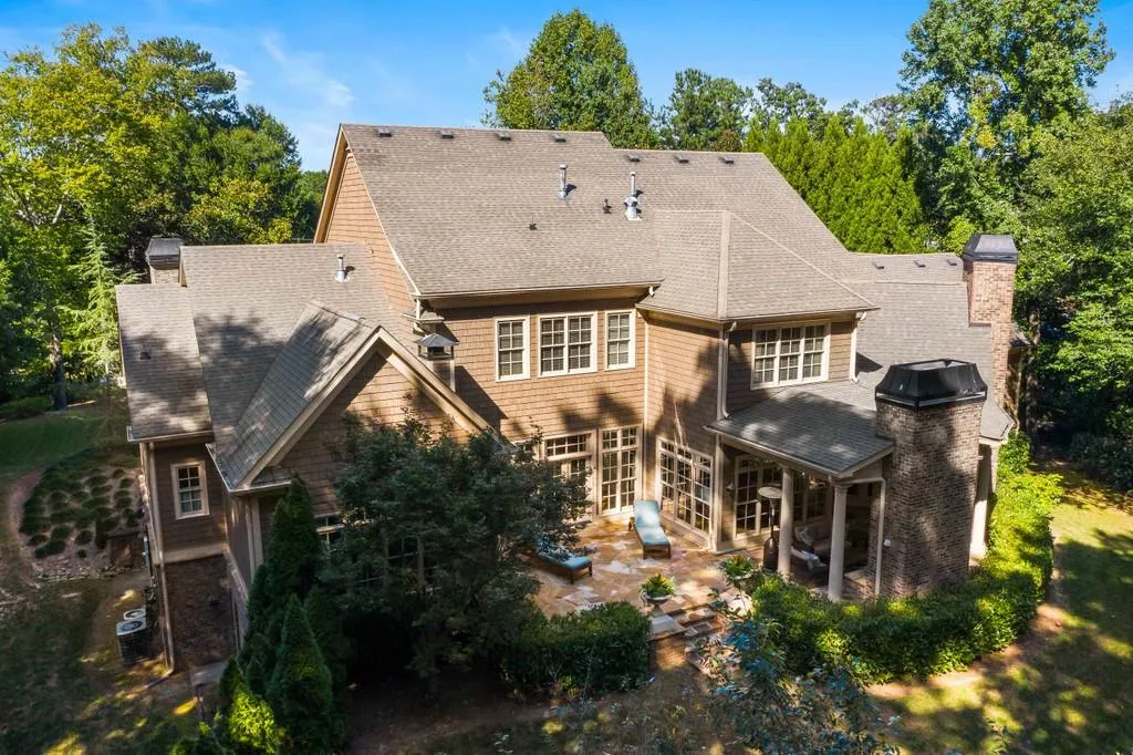 4968 Long Island Drive Nw, Atlanta, Georgia 30327, 6 Bedrooms Bedrooms, ,6 BathroomsBathrooms,Residential,Sold,4968 Long Island Drive Nw,6788138