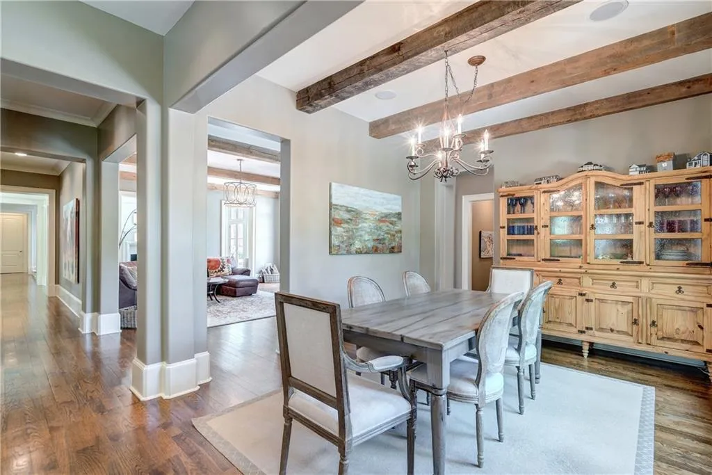 11 Leighton Court, Sandy Springs, Georgia 30327, 6 Bedrooms Bedrooms, ,7 BathroomsBathrooms,Residential,Sold,11 Leighton Court,6541996