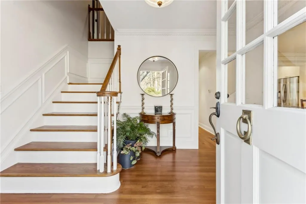 2345 Kimbrough Court, Sandy Springs, Georgia 30350, 4 Bedrooms Bedrooms, ,3 BathroomsBathrooms,Residential,For Sale,2345 Kimbrough Court,7708768