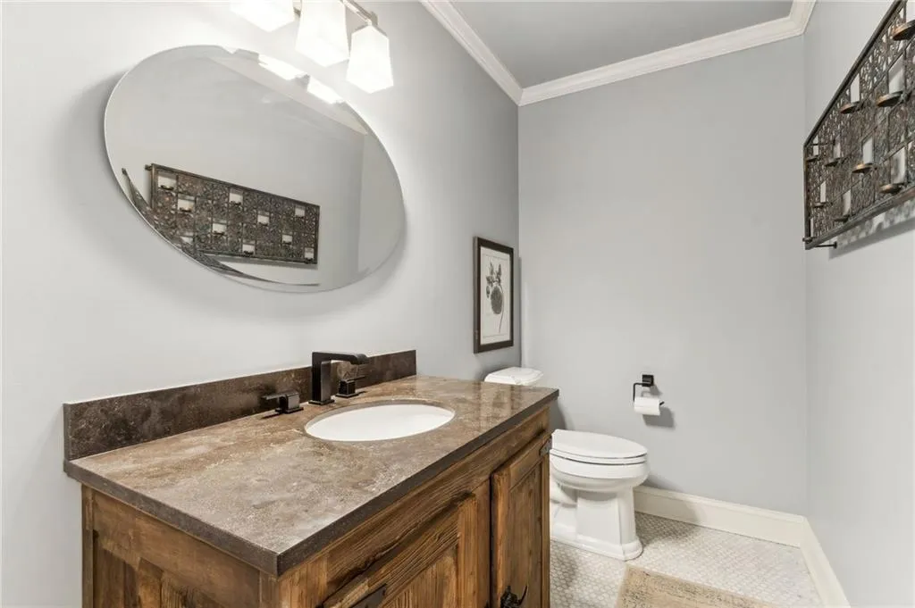 2345 Kimbrough Court, Sandy Springs, Georgia 30350, 4 Bedrooms Bedrooms, ,3 BathroomsBathrooms,Residential,For Sale,2345 Kimbrough Court,7708768