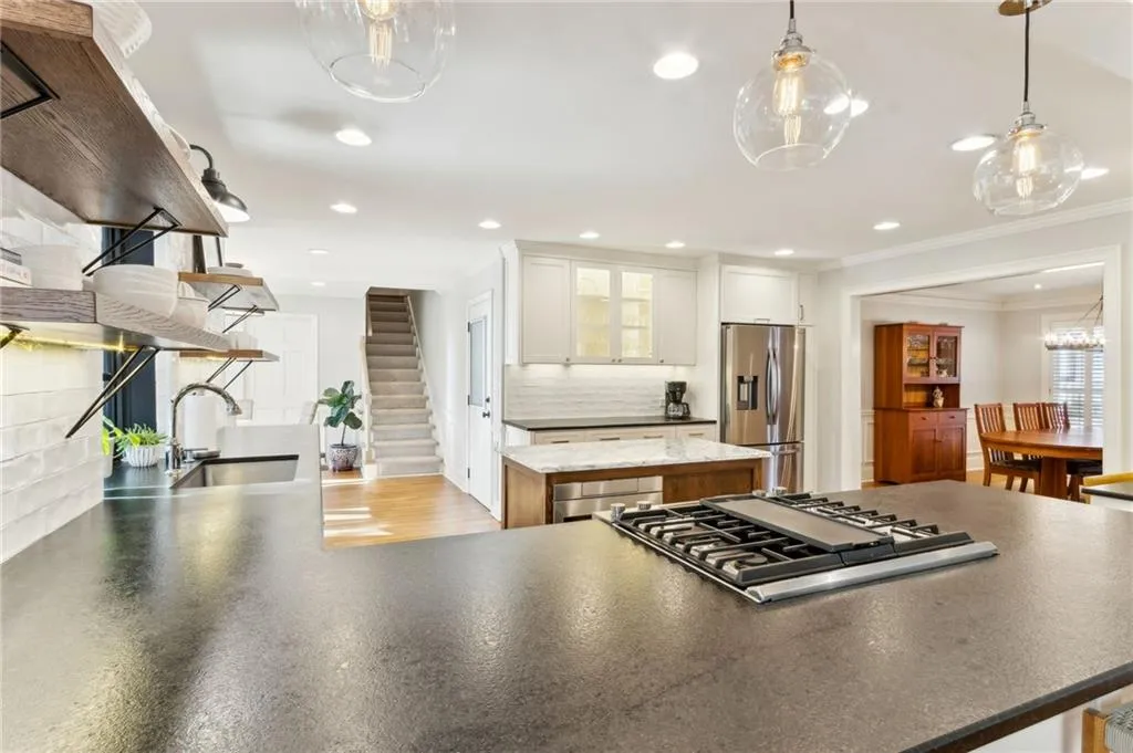 2345 Kimbrough Court, Sandy Springs, Georgia 30350, 4 Bedrooms Bedrooms, ,3 BathroomsBathrooms,Residential,For Sale,2345 Kimbrough Court,7708768