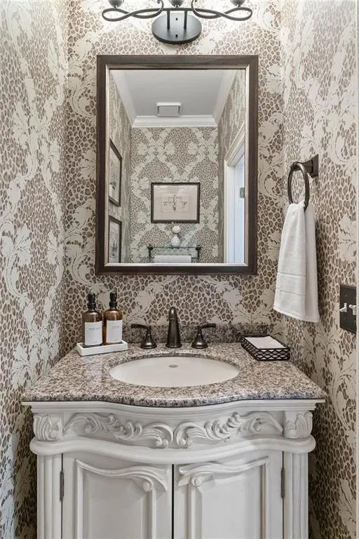 235 Embassy Court, Sandy Springs, Georgia 30328, 4 Bedrooms Bedrooms, ,3 BathroomsBathrooms,Residential,Sold,235 Embassy Court,7351691