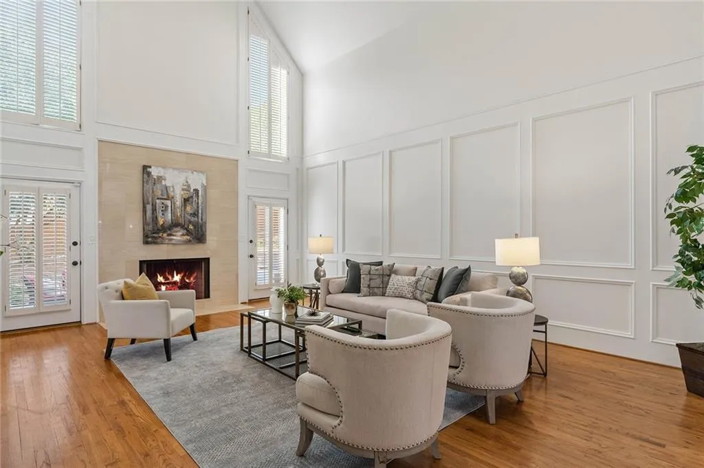 235 Embassy Court, Sandy Springs, Georgia 30328, 4 Bedrooms Bedrooms, ,3 BathroomsBathrooms,Residential,Sold,235 Embassy Court,7351691