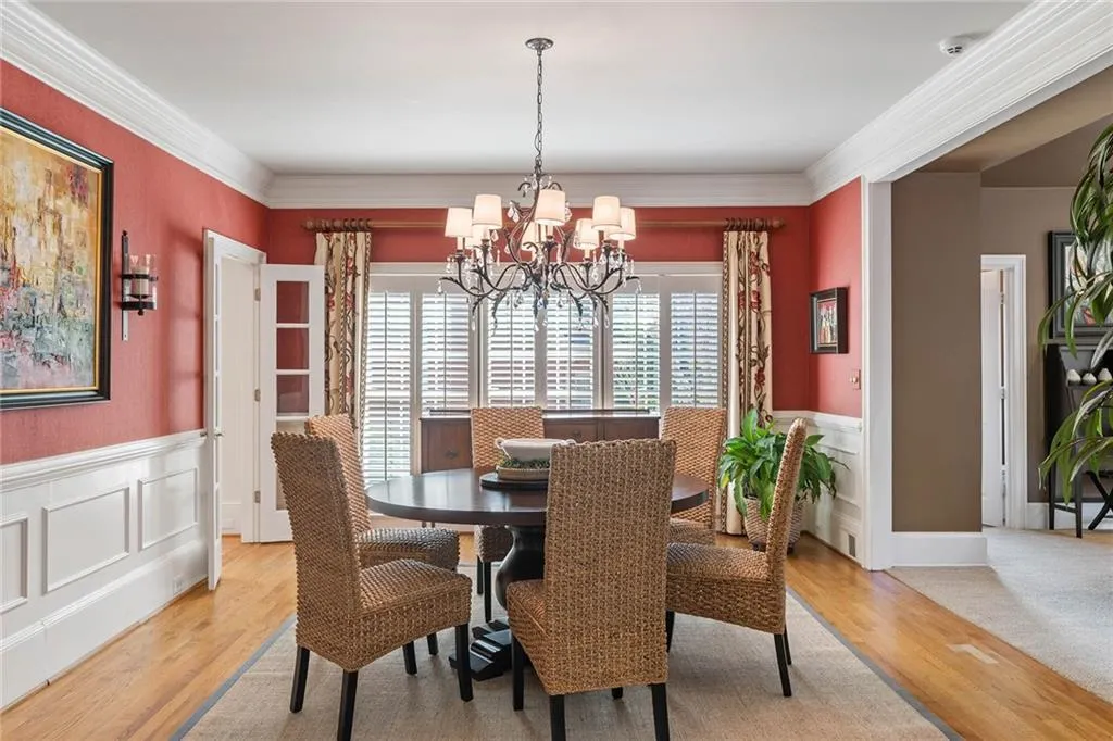 235 Embassy Court, Sandy Springs, Georgia 30328, 4 Bedrooms Bedrooms, ,3 BathroomsBathrooms,Residential,Sold,235 Embassy Court,7351691