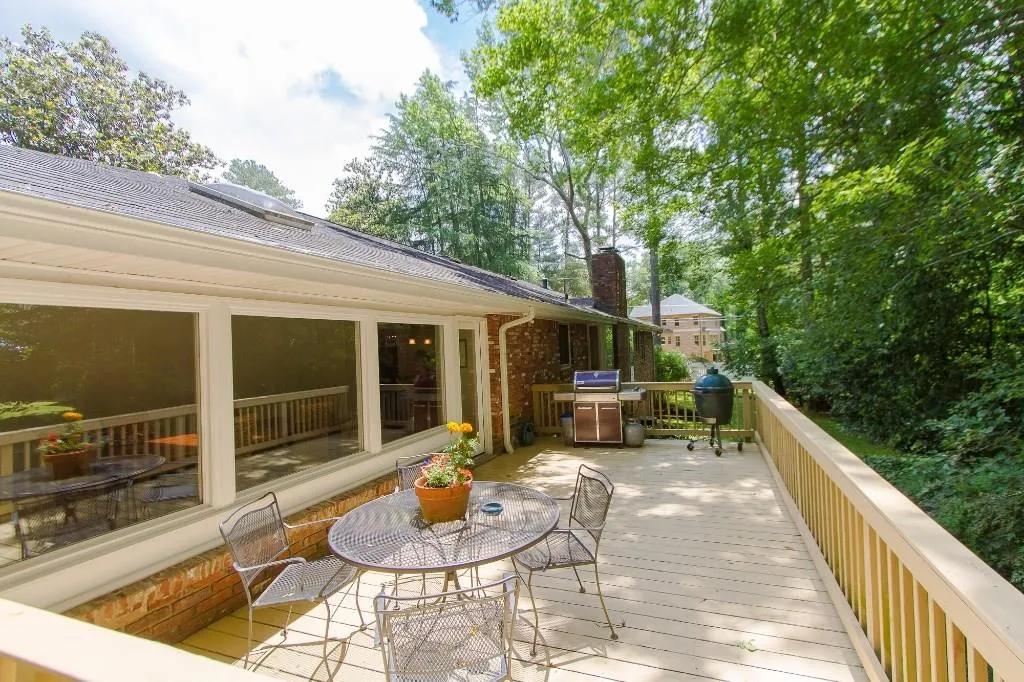 4686 Brinkley Lane, Atlanta, Georgia 30342, 3 Bedrooms Bedrooms, ,3 BathroomsBathrooms,Residential,Sold,4686 Brinkley Lane,5547331