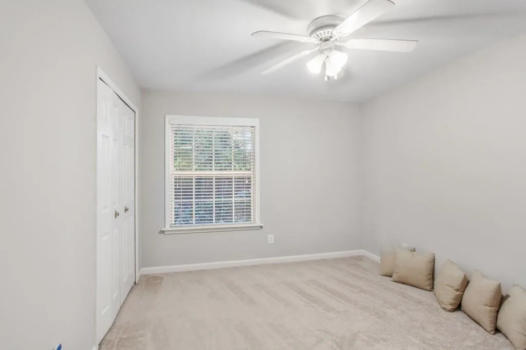 502 Brighton Point Unit 502, Sandy Springs, Georgia 30328, 3 Bedrooms Bedrooms, ,2 BathroomsBathrooms,Residential,Sold,502 Brighton Point Unit 502,6963433