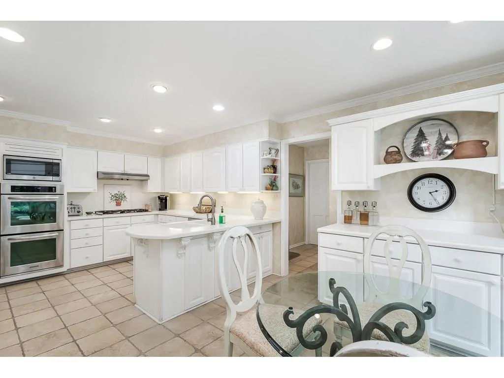 1150 Edgewater Drive, Sandy Springs, Georgia 30328, 5 Bedrooms Bedrooms, ,3 BathroomsBathrooms,Residential,Sold,1150 Edgewater Drive,6082457