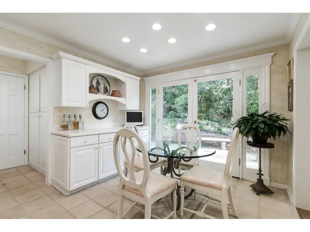 1150 Edgewater Drive, Sandy Springs, Georgia 30328, 5 Bedrooms Bedrooms, ,3 BathroomsBathrooms,Residential,Sold,1150 Edgewater Drive,6082457