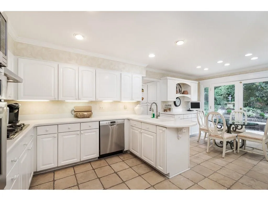1150 Edgewater Drive, Sandy Springs, Georgia 30328, 5 Bedrooms Bedrooms, ,3 BathroomsBathrooms,Residential,Sold,1150 Edgewater Drive,6082457