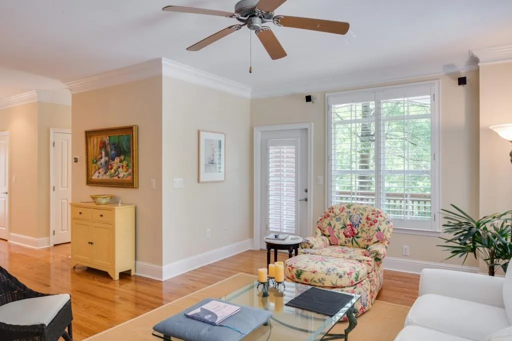 5440 Glenridge Park Unit 5440, Atlanta, Georgia 30342, 2 Bedrooms Bedrooms, ,2 BathroomsBathrooms,Residential,Sold,5440 Glenridge Park Unit 5440,5872150