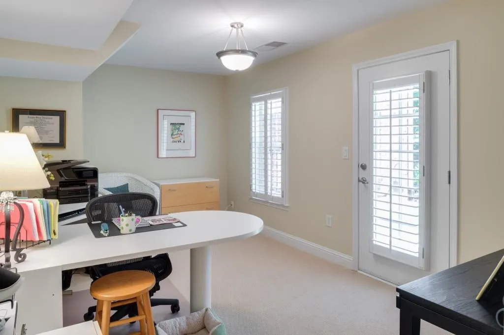 5440 Glenridge Park Unit 5440, Atlanta, Georgia 30342, 2 Bedrooms Bedrooms, ,2 BathroomsBathrooms,Residential,Sold,5440 Glenridge Park Unit 5440,5872150