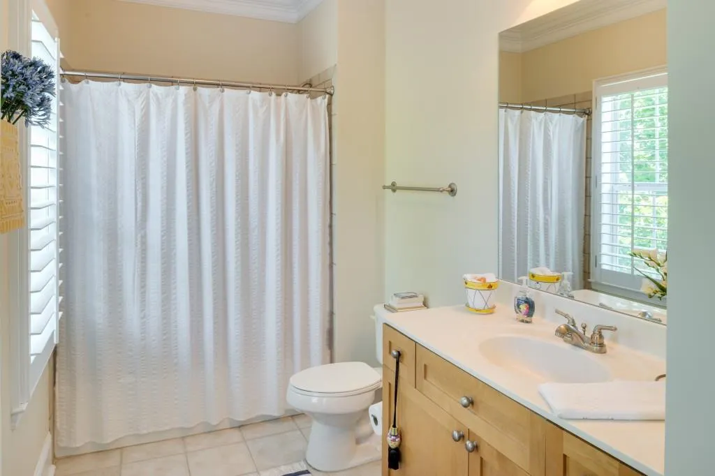 5440 Glenridge Park Unit 5440, Atlanta, Georgia 30342, 2 Bedrooms Bedrooms, ,2 BathroomsBathrooms,Residential,Sold,5440 Glenridge Park Unit 5440,5872150