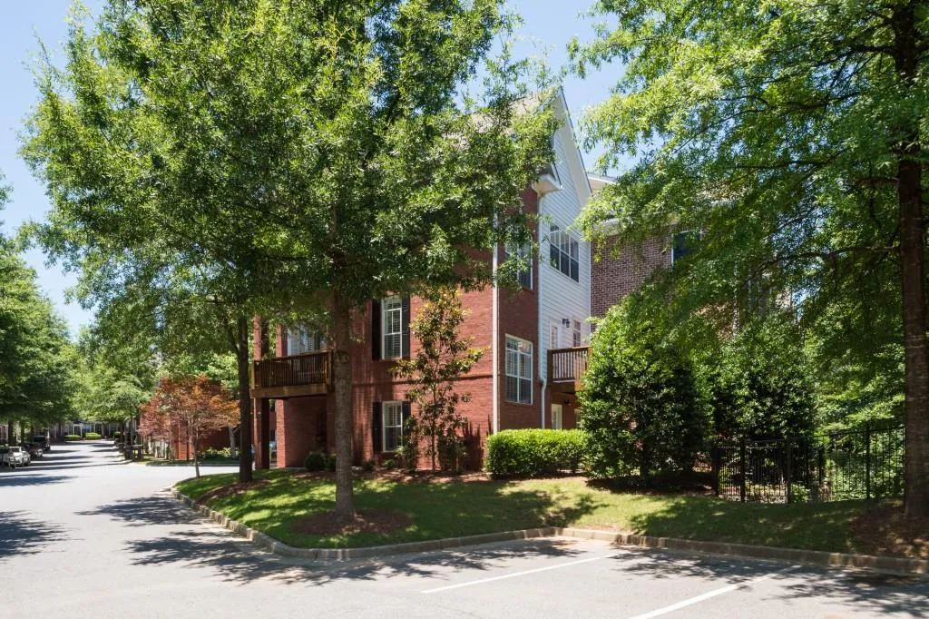 5440 Glenridge Park Unit 5440, Atlanta, Georgia 30342, 2 Bedrooms Bedrooms, ,2 BathroomsBathrooms,Residential,Sold,5440 Glenridge Park Unit 5440,5872150