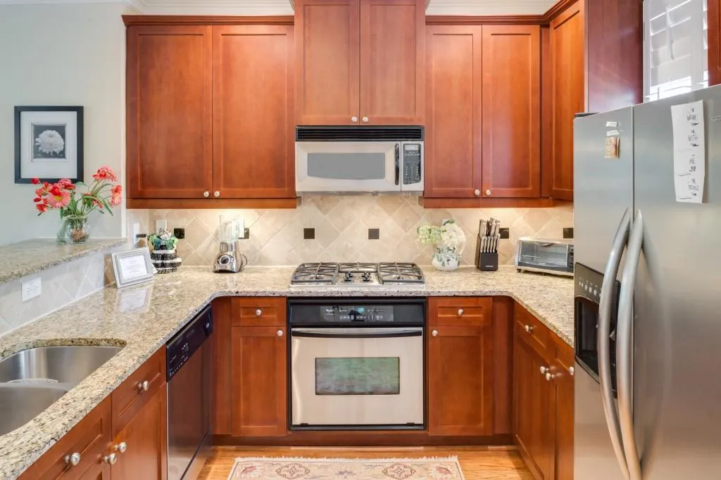 5440 Glenridge Park Unit 5440, Atlanta, Georgia 30342, 2 Bedrooms Bedrooms, ,2 BathroomsBathrooms,Residential,Sold,5440 Glenridge Park Unit 5440,5872150