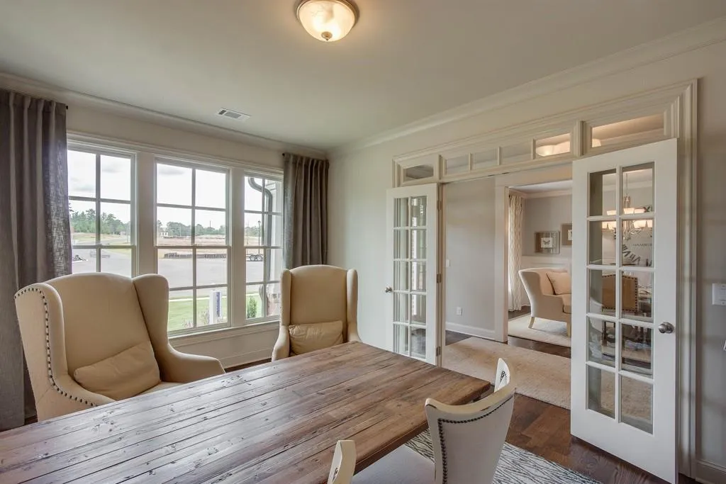7710 Nesbit Ferry Road, Atlanta, Georgia 30350, 5 Bedrooms Bedrooms, ,4 BathroomsBathrooms,Residential,Sold,7710 Nesbit Ferry Road,5597927