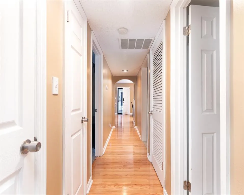 725 Dalrymple Road Unit 7b, Atlanta, Georgia 30328, 2 Bedrooms Bedrooms, ,2 BathroomsBathrooms,Residential,Sold,725 Dalrymple Road Unit 7b,7179634