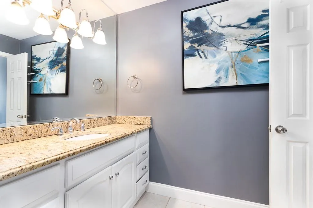 725 Dalrymple Road Unit 7b, Atlanta, Georgia 30328, 2 Bedrooms Bedrooms, ,2 BathroomsBathrooms,Residential,Sold,725 Dalrymple Road Unit 7b,7179634