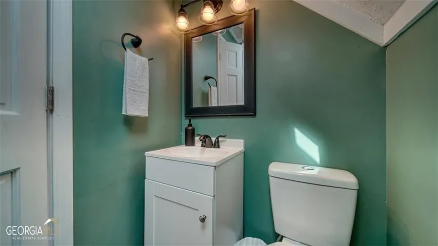 1170