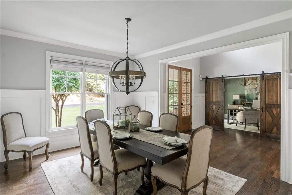 5514 Sherrell Drive Ne, Atlanta, Georgia 30342, 6 Bedrooms Bedrooms, ,6 BathroomsBathrooms,Residential,Sold,5514 Sherrell Drive Ne,7230468