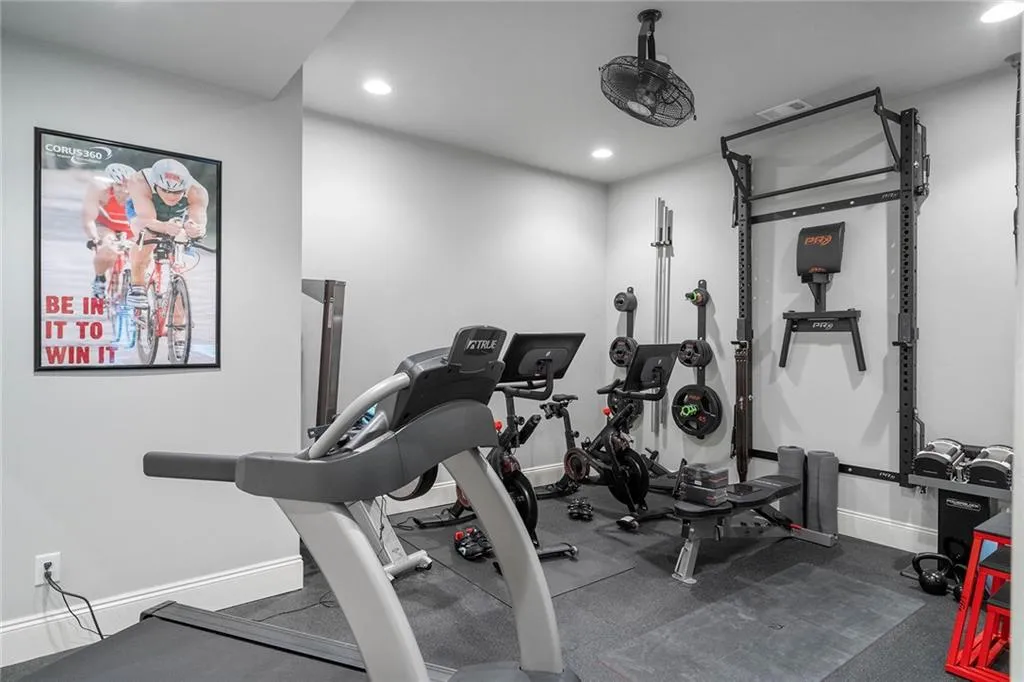 5514 Sherrell Drive Ne, Atlanta, Georgia 30342, 6 Bedrooms Bedrooms, ,6 BathroomsBathrooms,Residential,Sold,5514 Sherrell Drive Ne,7230468