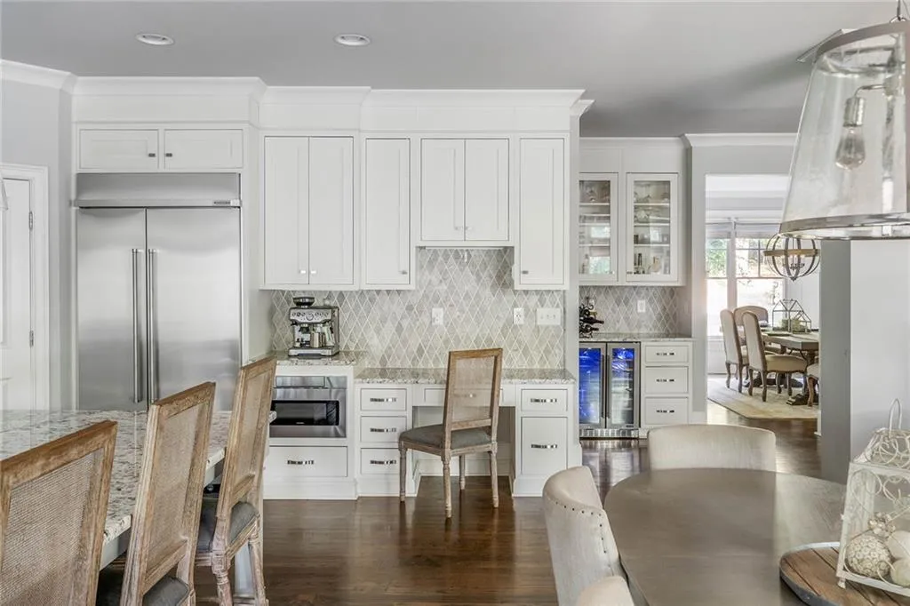 5514 Sherrell Drive Ne, Atlanta, Georgia 30342, 6 Bedrooms Bedrooms, ,6 BathroomsBathrooms,Residential,Sold,5514 Sherrell Drive Ne,7230468