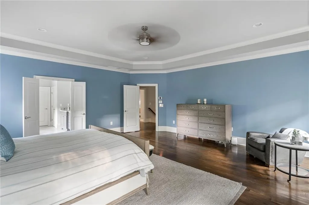 5514 Sherrell Drive Ne, Atlanta, Georgia 30342, 6 Bedrooms Bedrooms, ,6 BathroomsBathrooms,Residential,Sold,5514 Sherrell Drive Ne,7230468