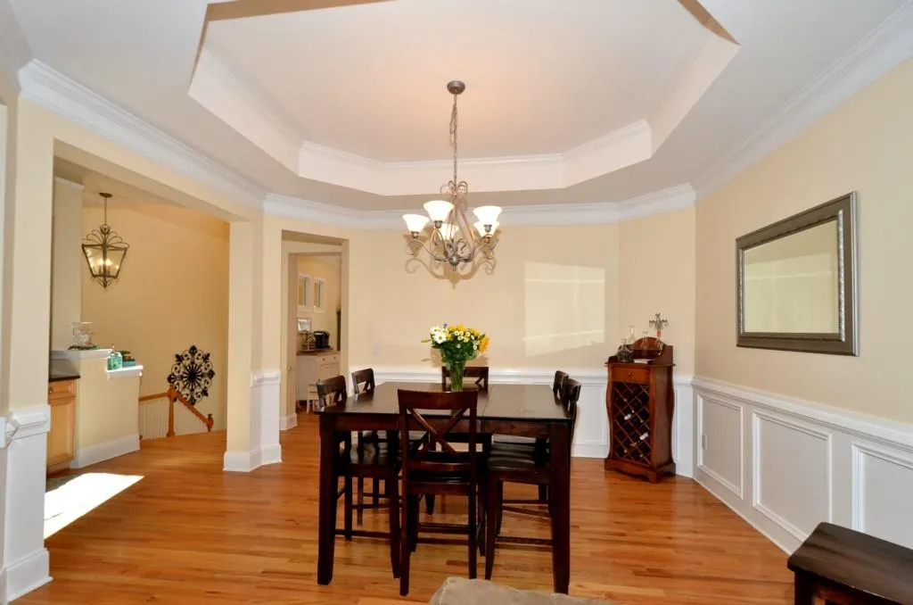 5949 Reddington Way, Sandy Springs, Georgia 30328, 3 Bedrooms Bedrooms, ,3 BathroomsBathrooms,Residential,Sold,5949 Reddington Way,5506895