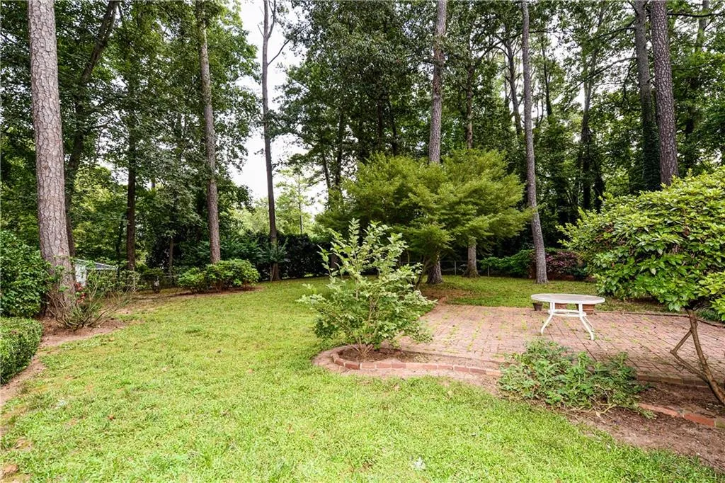 348 Meadowbrook Drive, Sandy Springs, Georgia 30342, 3 Bedrooms Bedrooms, ,2 BathroomsBathrooms,Residential,Sold,348 Meadowbrook Drive,5901344