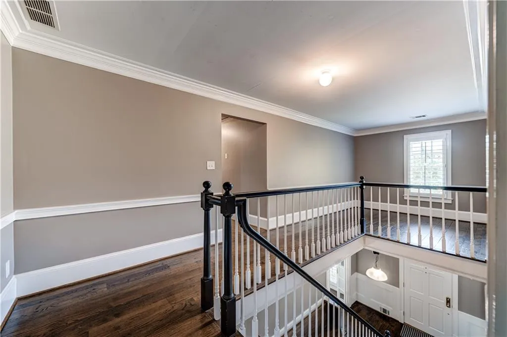 265 Grapevine Run, Sandy Springs, Georgia 30350, 4 Bedrooms Bedrooms, ,4 BathroomsBathrooms,Residential,Sold,265 Grapevine Run,7078213