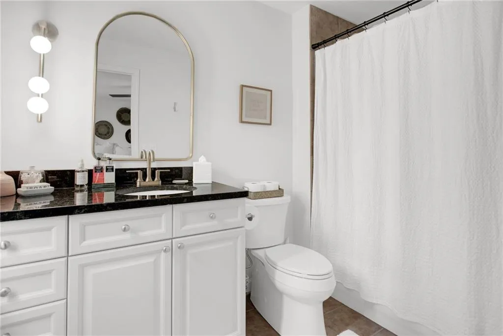 62 High Top Point, Atlanta, Georgia 30328, 3 Bedrooms Bedrooms, ,3 BathroomsBathrooms,Residential,Sold,62 High Top Point,7099569