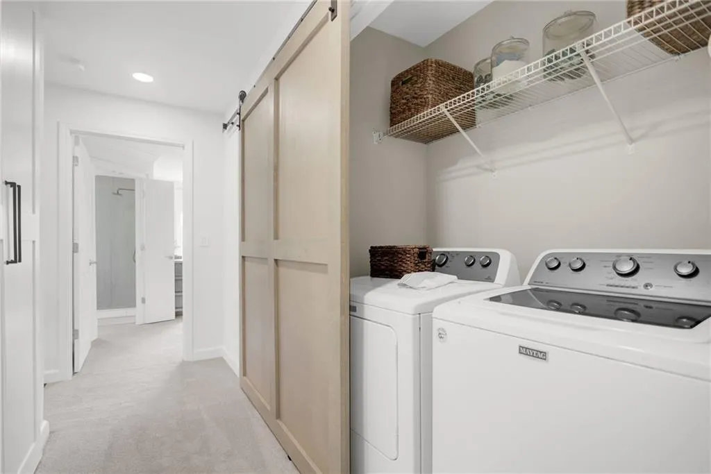 62 High Top Point, Atlanta, Georgia 30328, 3 Bedrooms Bedrooms, ,3 BathroomsBathrooms,Residential,Sold,62 High Top Point,7099569